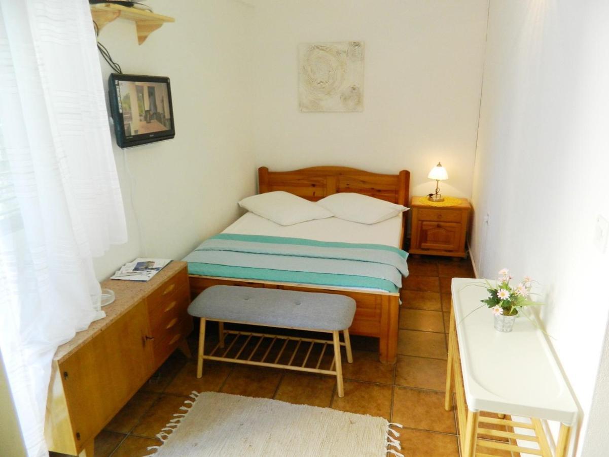 Ferienwohnung Ria 2 Baška Voda Exterior foto