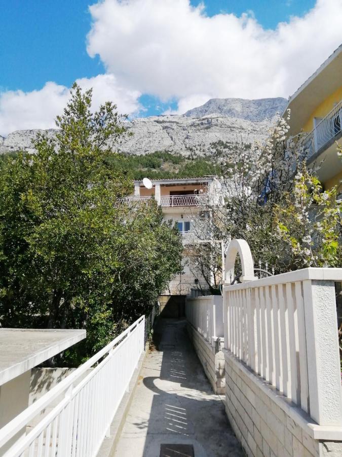 Ferienwohnung Ria 2 Baška Voda Exterior foto
